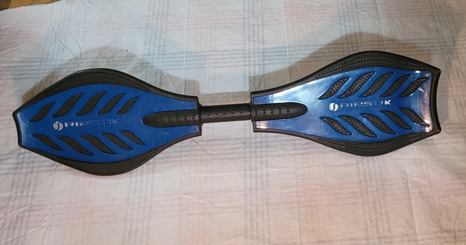 Razor RipStik Caster Board Rip Stik RipStick Blue & Black Skateboard 34&Prime; L
