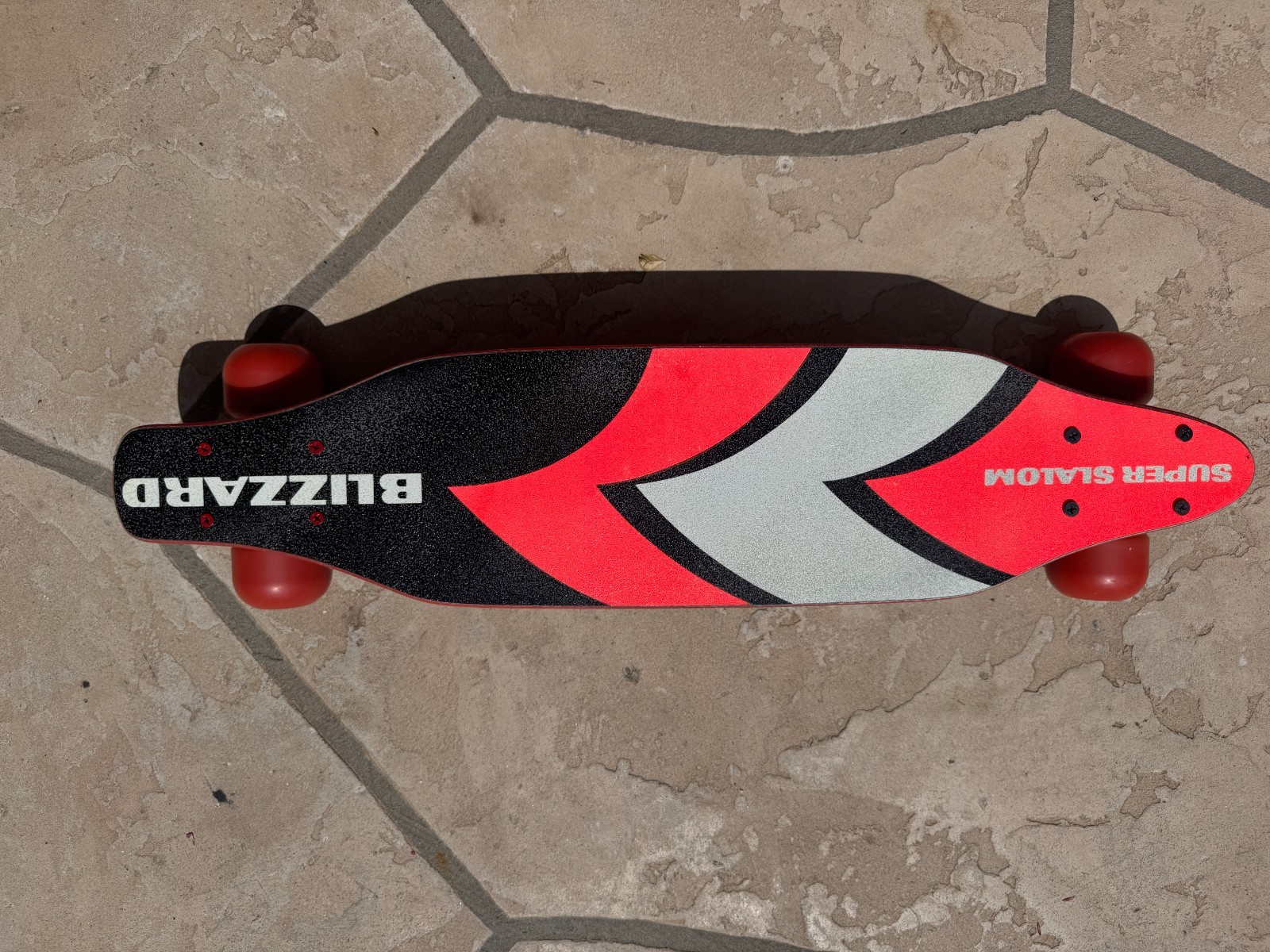 NOS VINTAGE COMPLETE BLIZZARD SLALOM BOARD WITH ACS TRUCKS /SIMS WHEELS